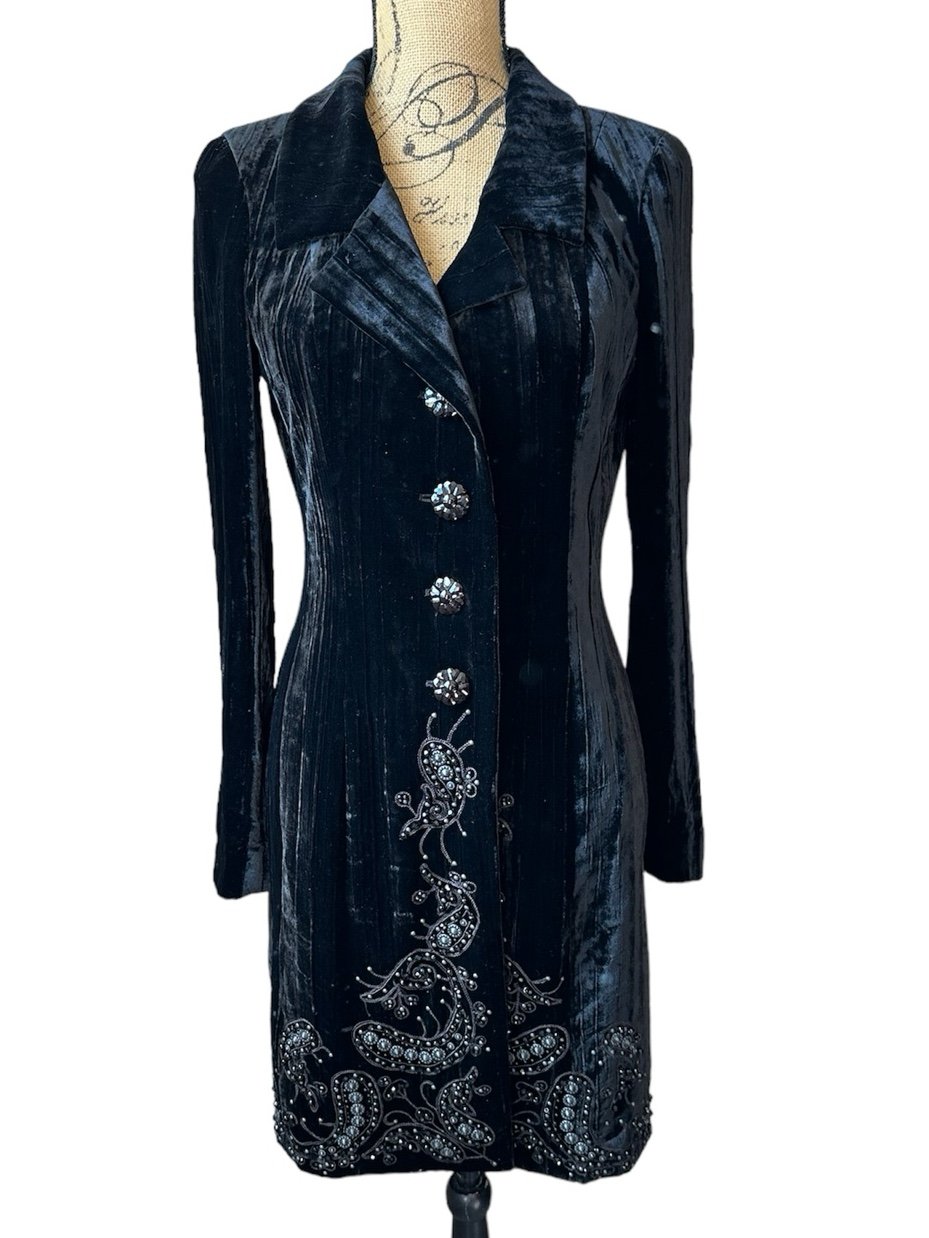 Dana Buchman Long Black Velvet Coat Embroidered Embellished Beaded Silk Small 4