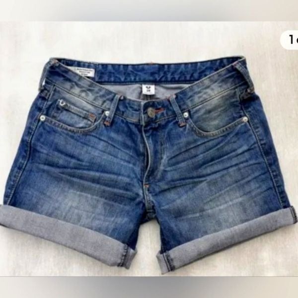 True Religion Emma Jean Shorts Size 29 NWT