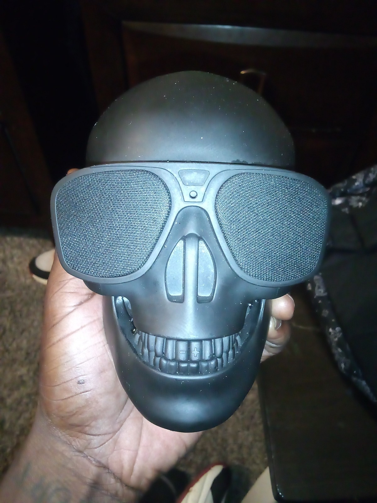 Loud skull Bluetooth speaker good to go great for backyard grilling