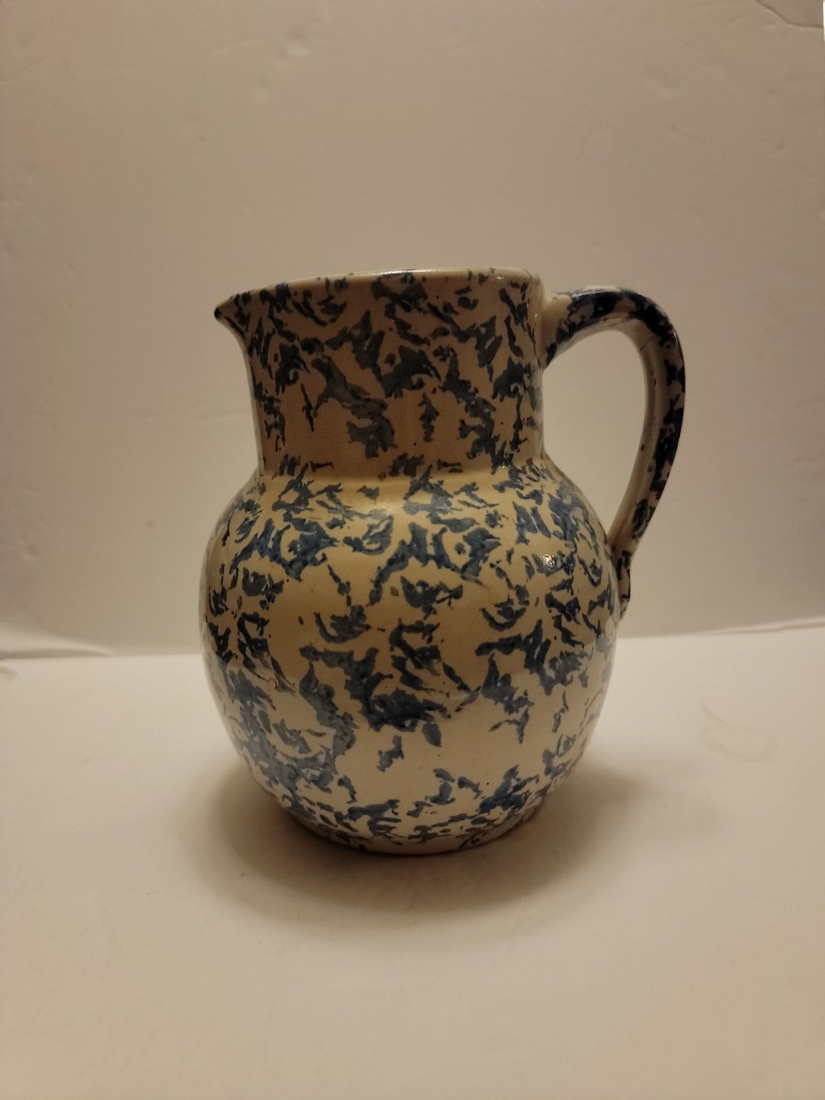 Antique UHL BLUE AND WHITE SPONGE PAINTED PITCHER