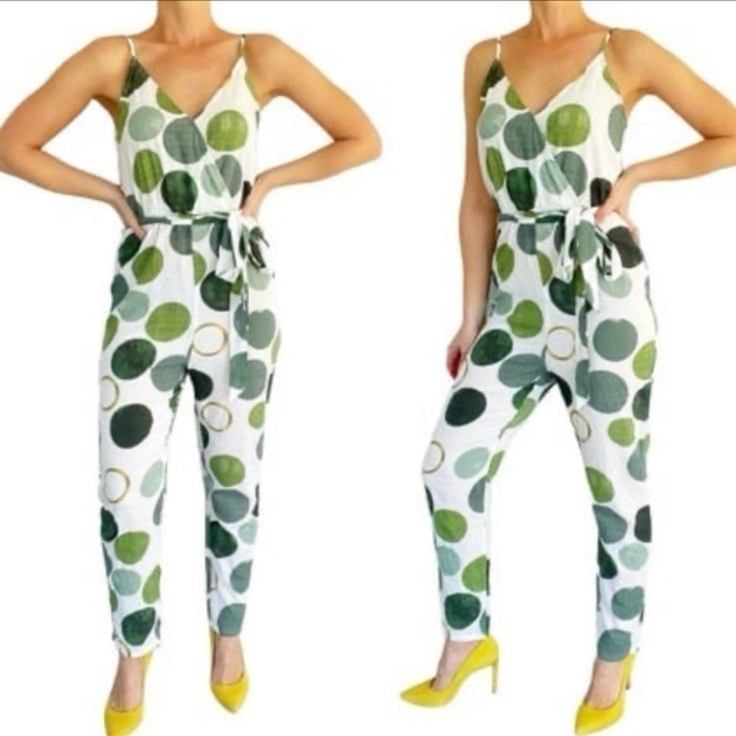 SHEIN green geometric print cropped surplice spaghetti strap jumpsuit size XS