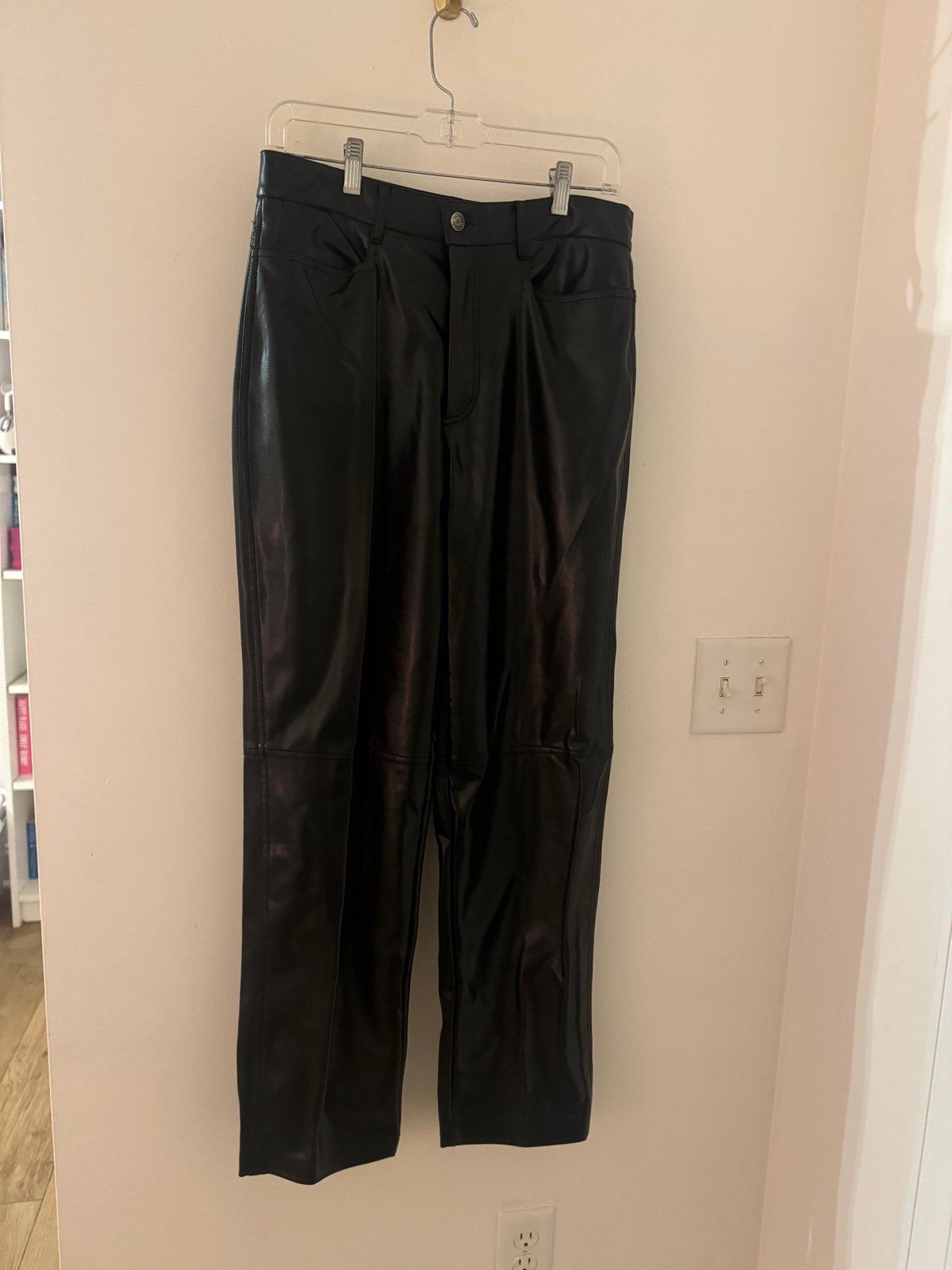 positano vintage pants size 30- 72%POLYURETHANE 28%POLYESTER