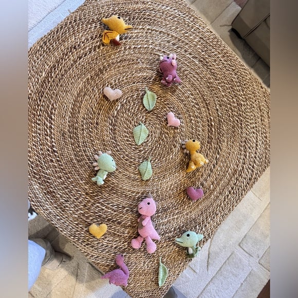 - Girls dinosaurs ceiling mobile decoration knit