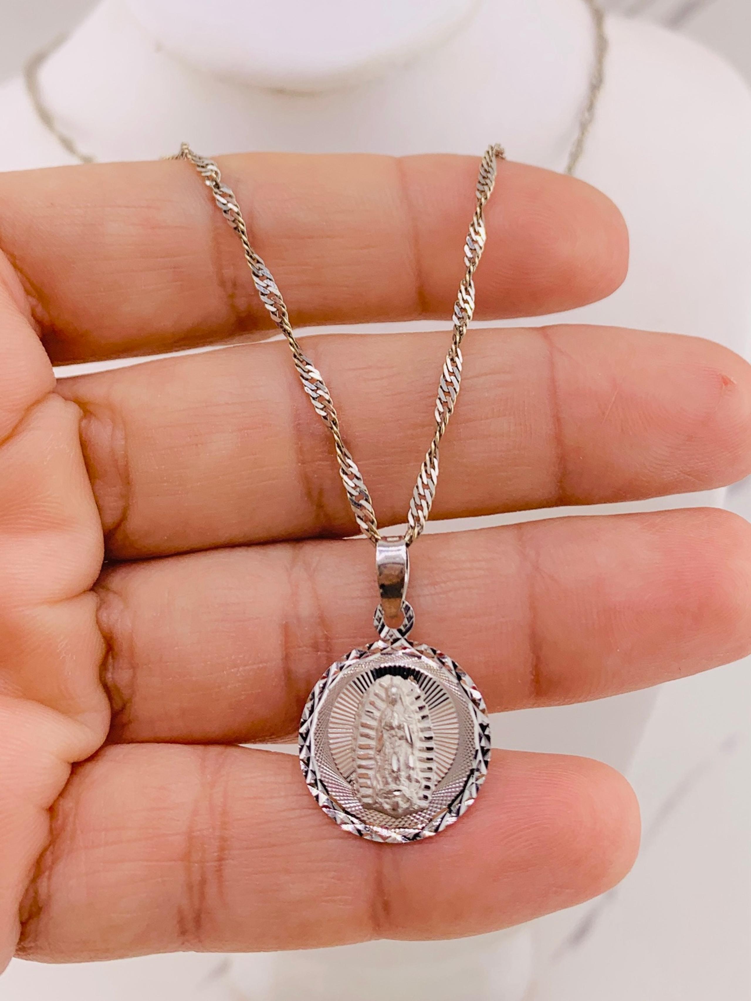 Real 10k white gold necklace and pendant Virgin Mary  ❤️ 16" Baby or Women choke