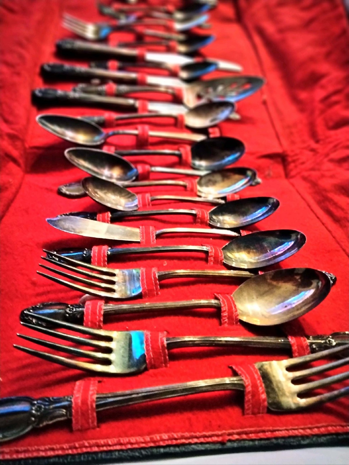 1847 Rodgers Bro. Oneida LDT. Silverware