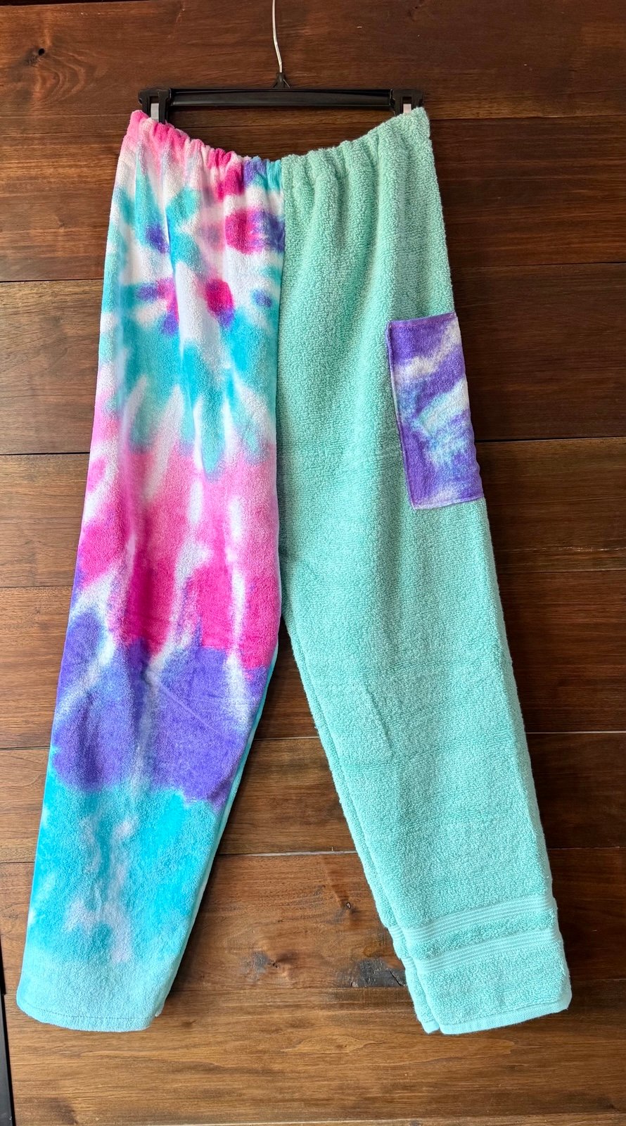 Towel pants tie dye