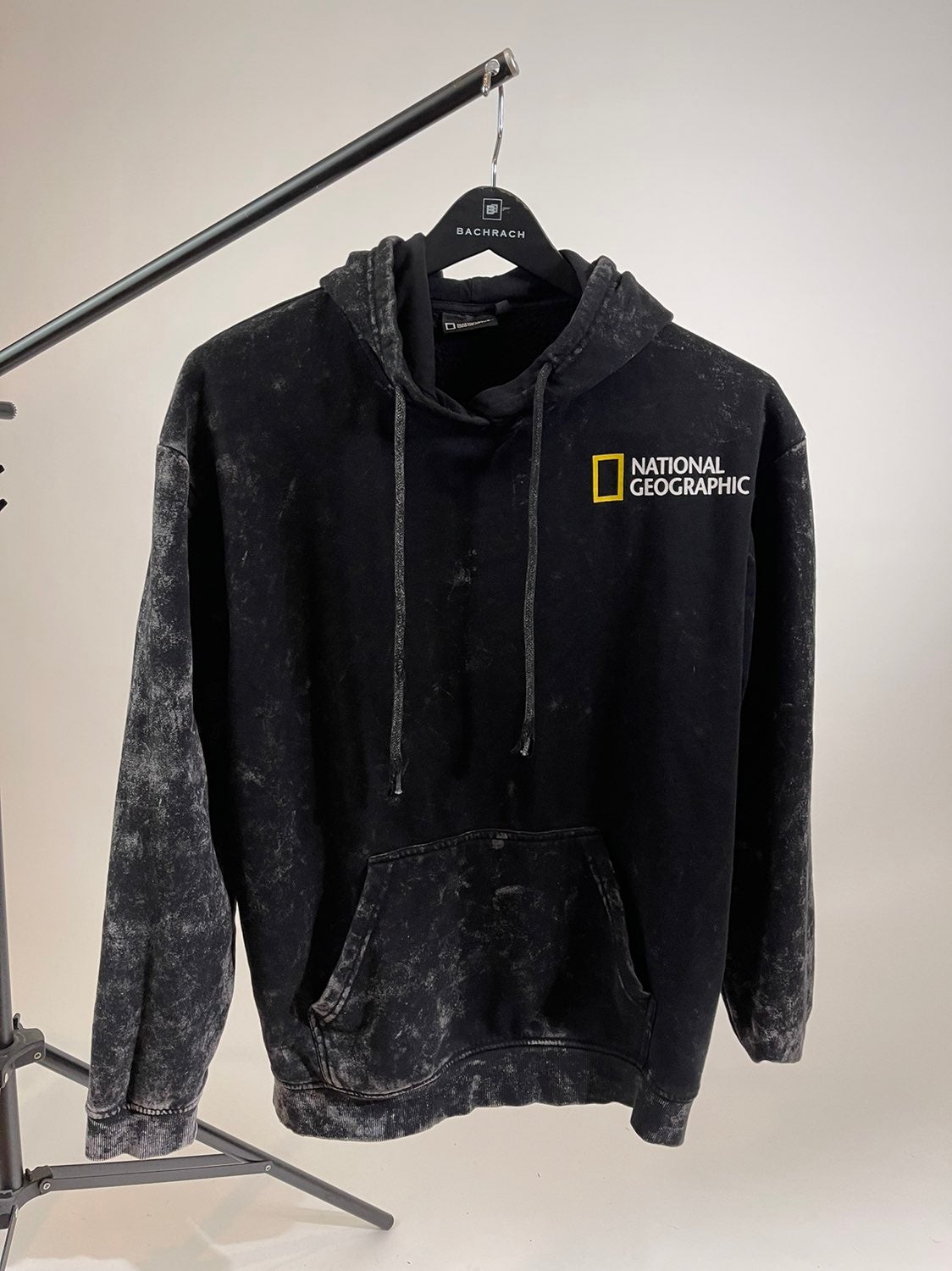 National Geographic Sweats & Hoodies for Men | Mercari National Geographic Sweats & Hoodies for Men | Mercari