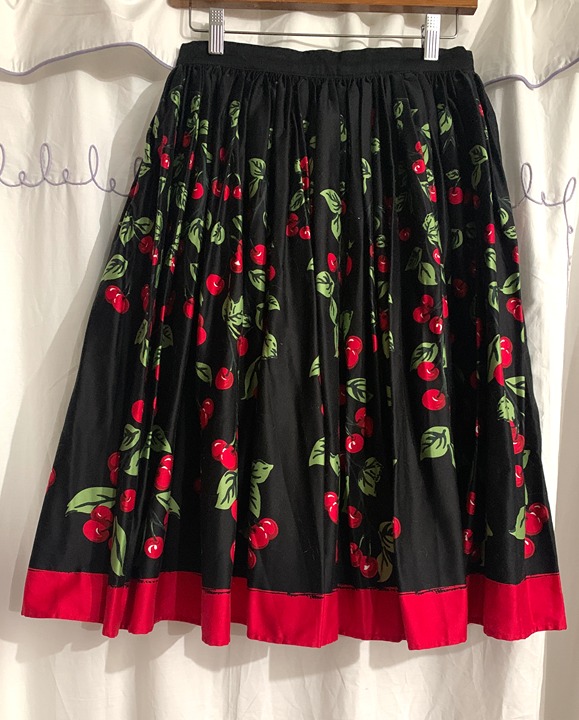 Pinup Couture Full Skirt Rockabilly Black Red Cherry Sz Medium New Small Snags