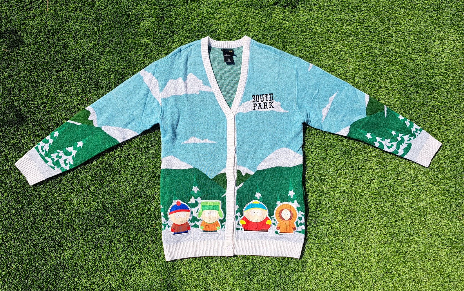 SOUTH PARK MOUNTAIN WOMENS CARDIGAN CARTMAN, KENNY, KYLE NWOT