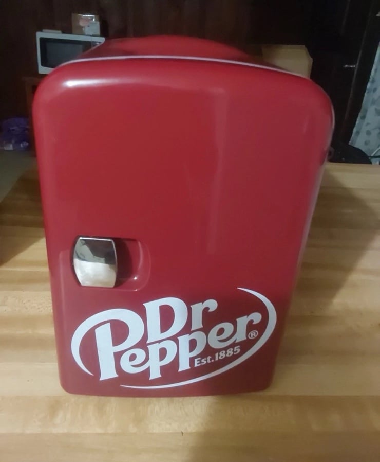 dr pepper cooler vintage Holds A 6 Pack Has Charger house charger