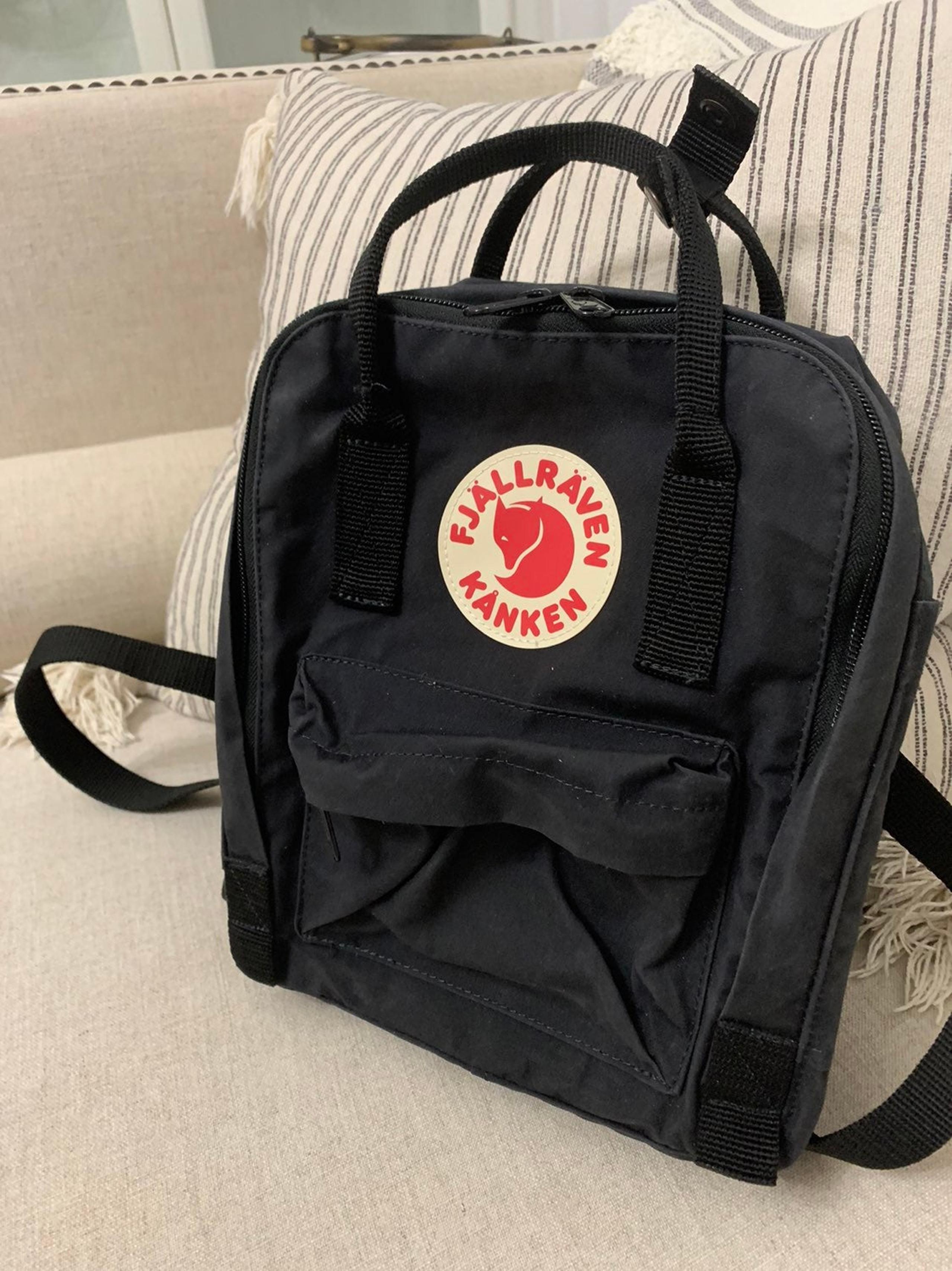 FJallraven Kanken Mini Backpack