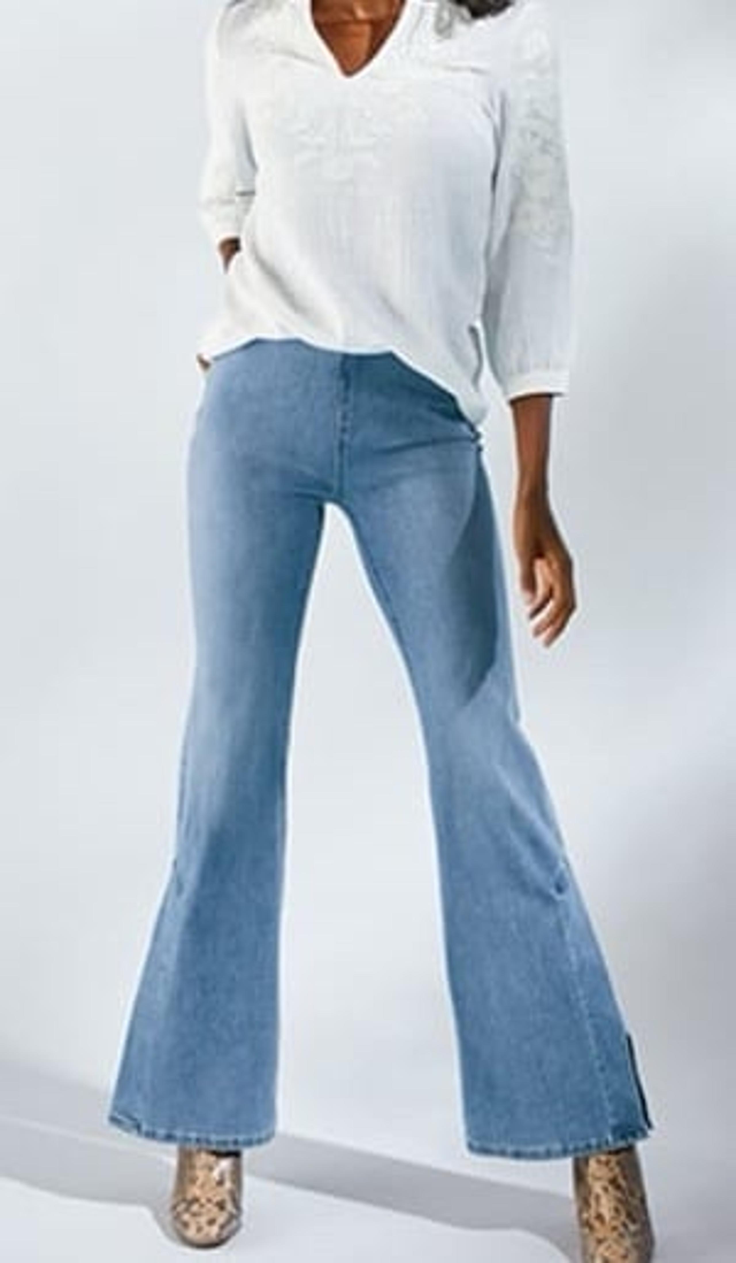 Soft Surroundings Pull On Flare Jeans Comfort Waist Denim Size XS Stretch