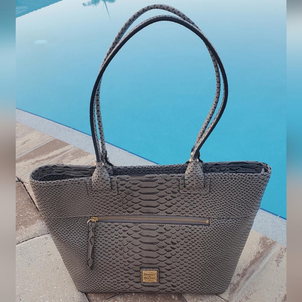 Dooney & Bourke Beacon Caldwell Zip Tote - NWT (New)