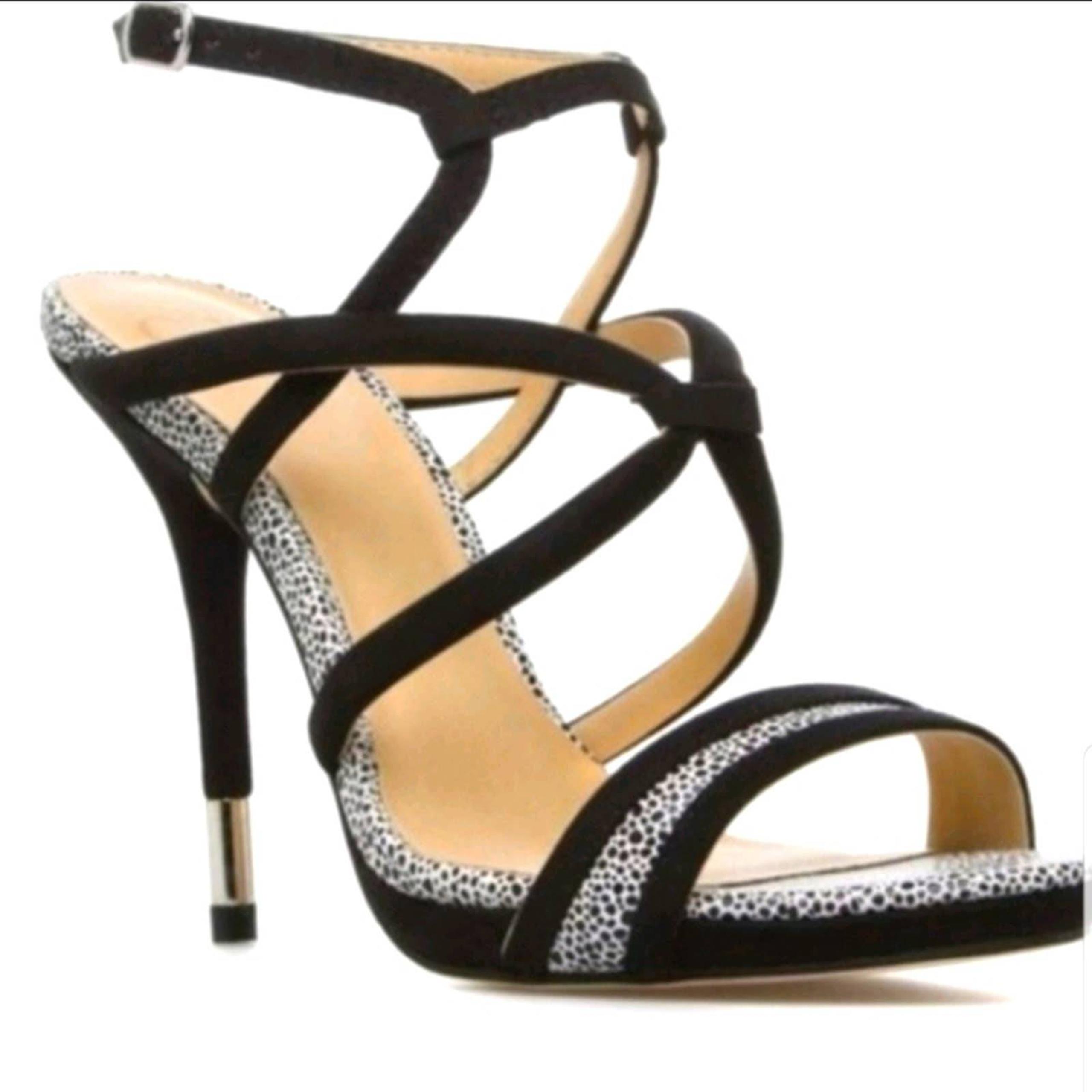 NWOT GX by Gwen Stefani Heels