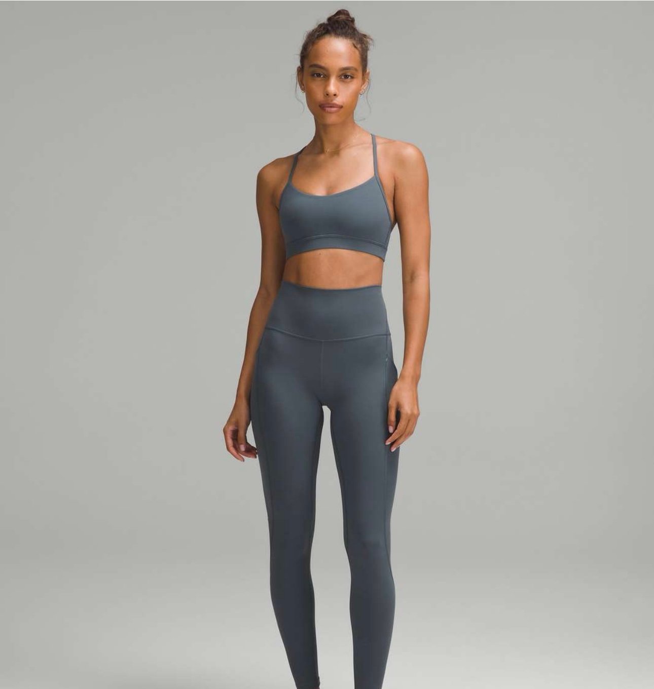 Lululemon Flow Y bra in oil grey