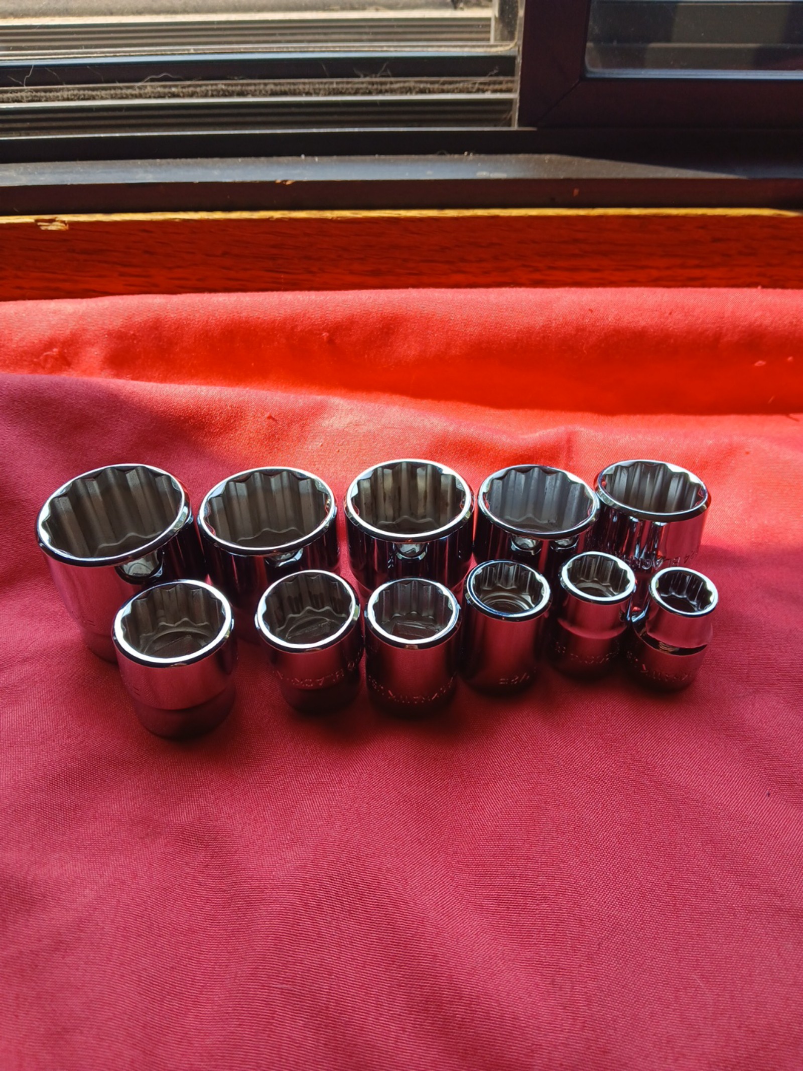 USA MADE BLACKHAWK TOOLS 3/8 SAE 12PT SHALLOW SOCKET SET (1 -3/8 )