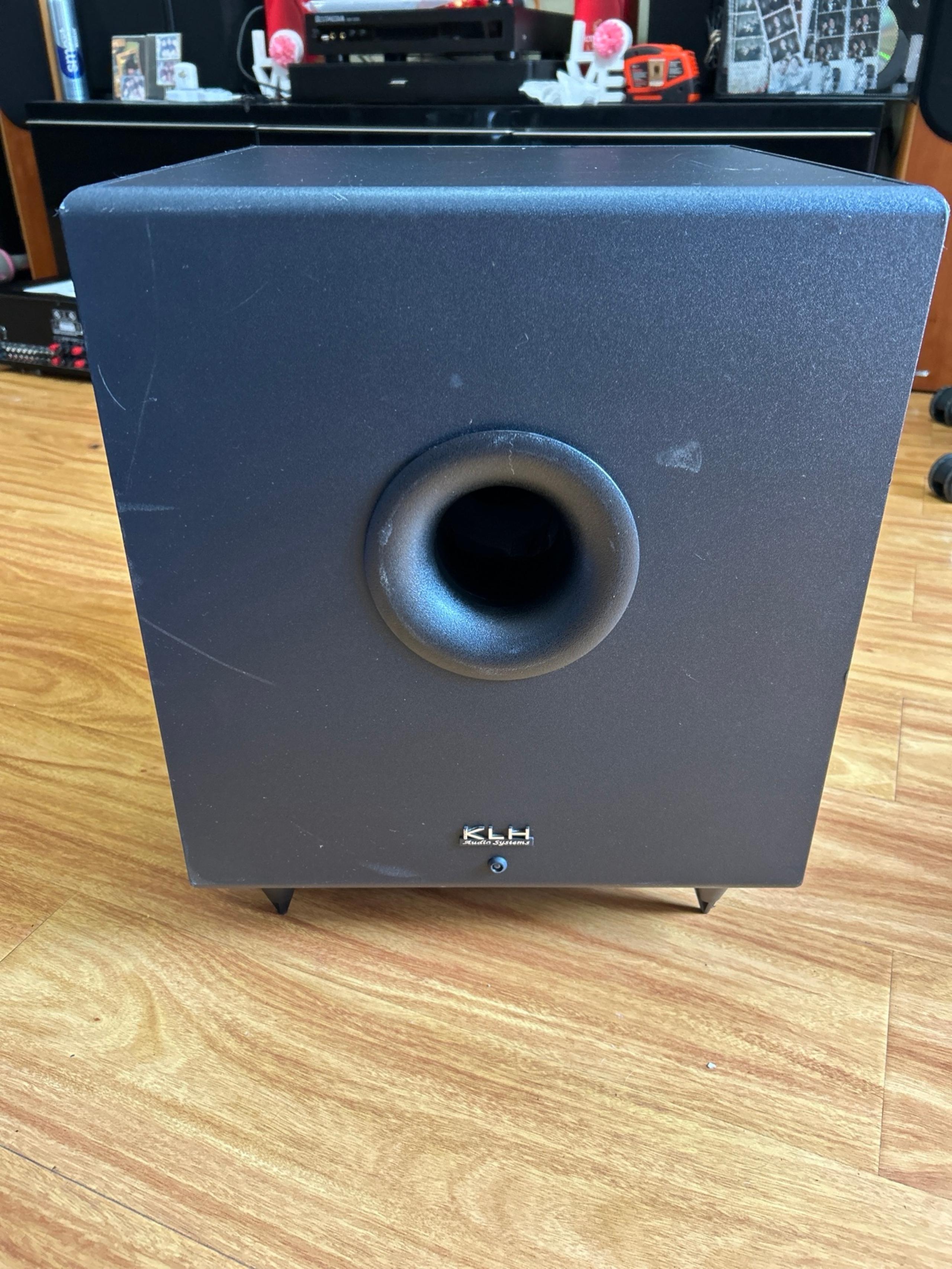 KLH Powered Subwoofer P/N: 119125 - Tested