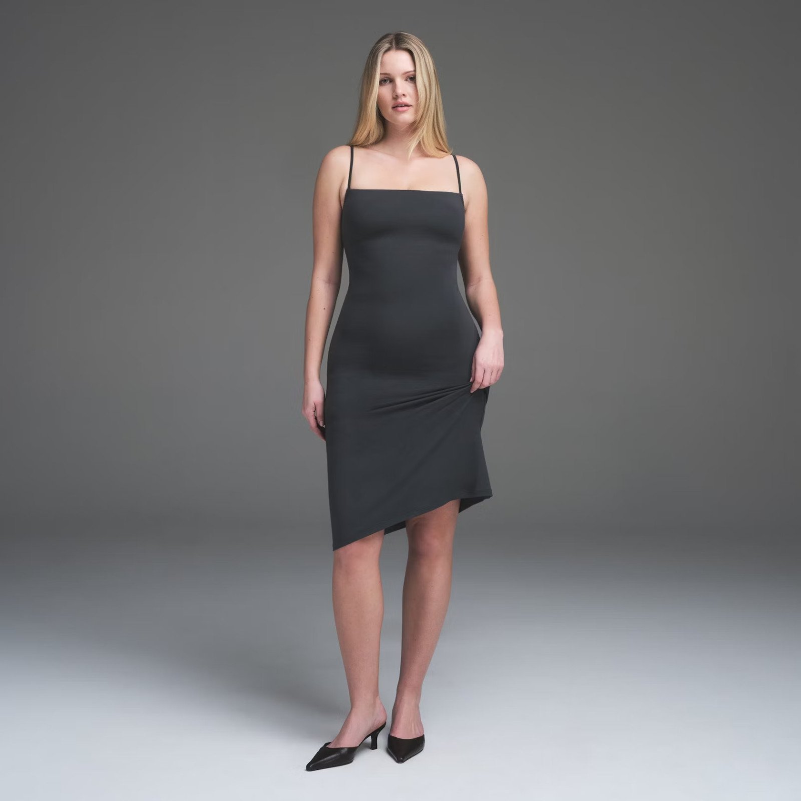 Skims Smooth Layers Midi Dress in Graphite, Size Medium