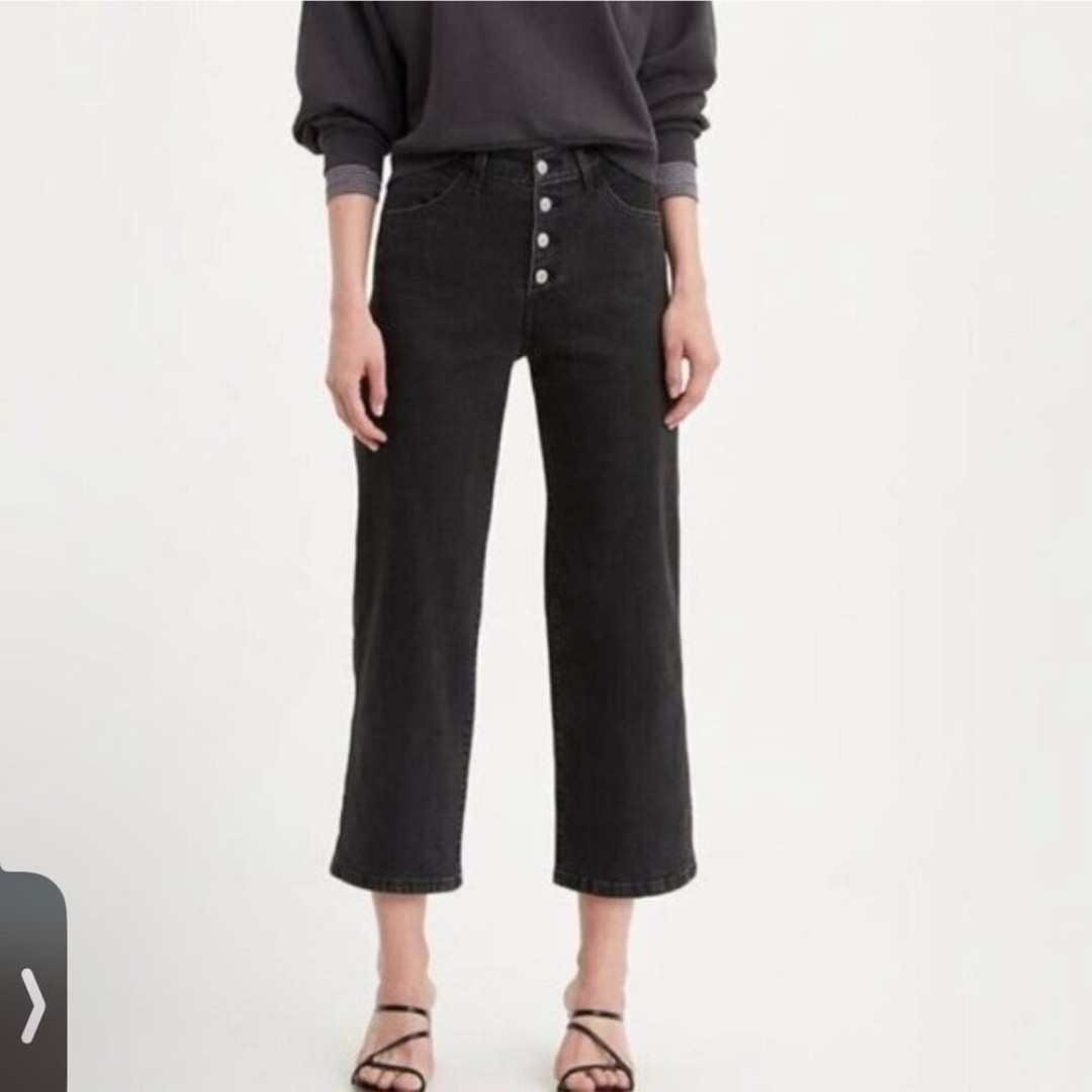 Levi's Black Mile High Wide Leg Cropped Jeans Size 31