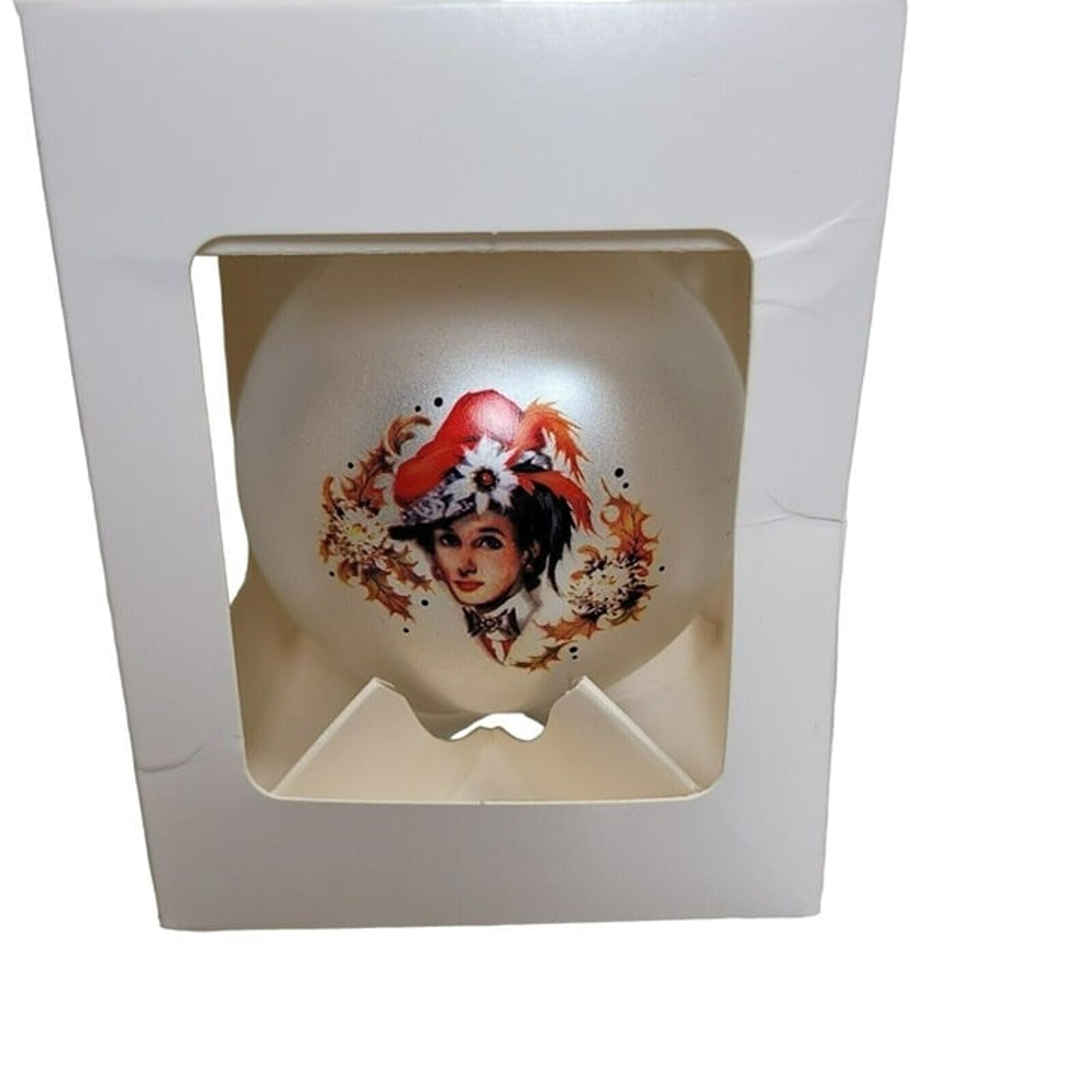 Christmas Tree Ornament Red Hat Ladies North Presidents Club Mrs Albee Vtg - Avon