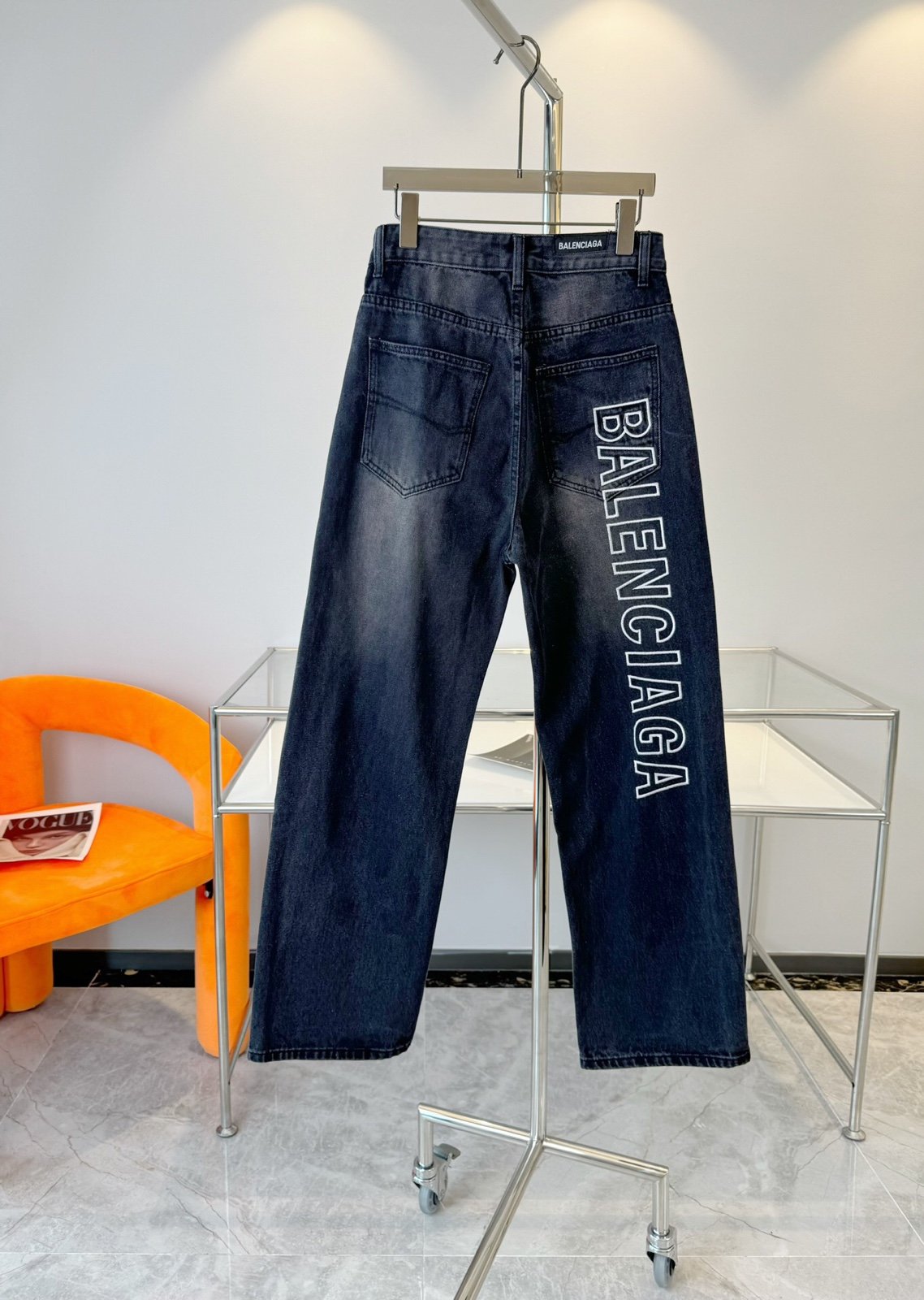 Lettering jeans