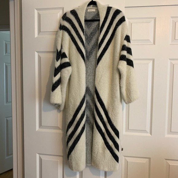 sweater chevron