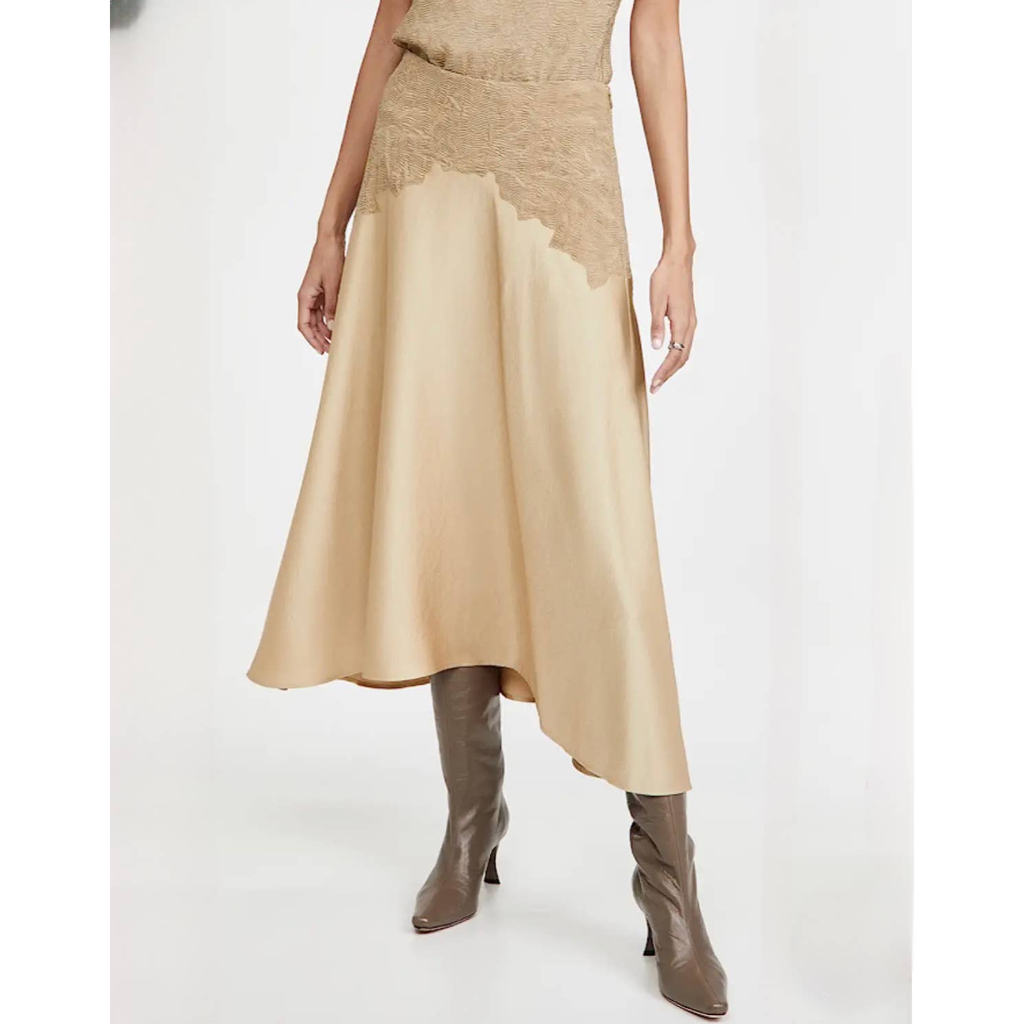 VINCE Chamois Crinkle Paneled Skirt - size 8