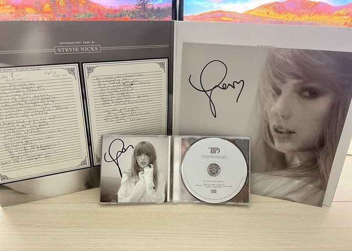 Signed - Tortured Poets Department CD AND VINYL Bonus Track - In Hand!