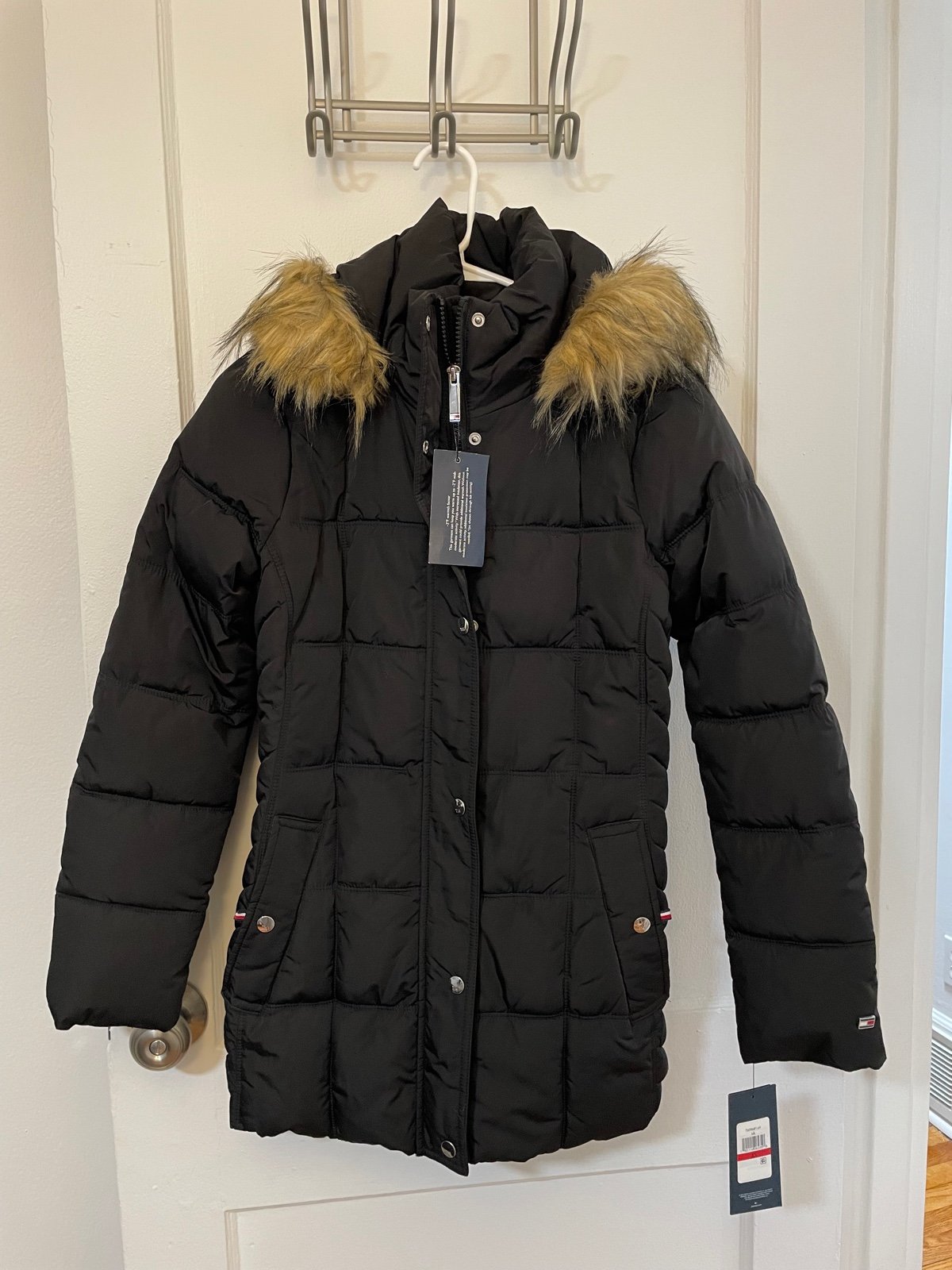 Tommy Hilfiger Hooded Puffer Jacket NWT