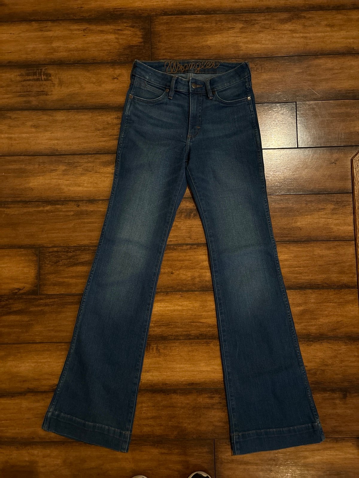 womens wranglers
