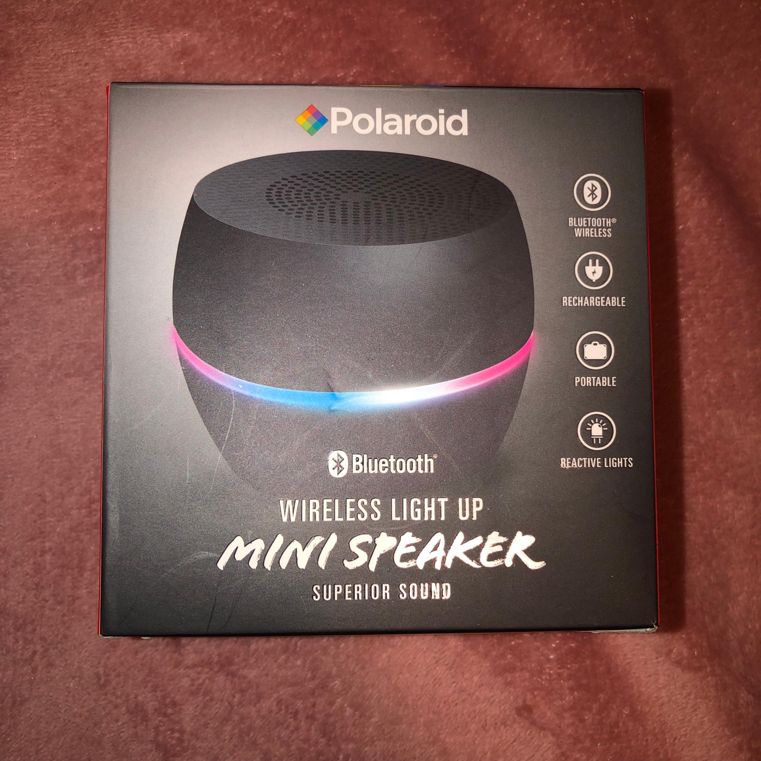 Polaroid Wireless Light Up Mini Speaker