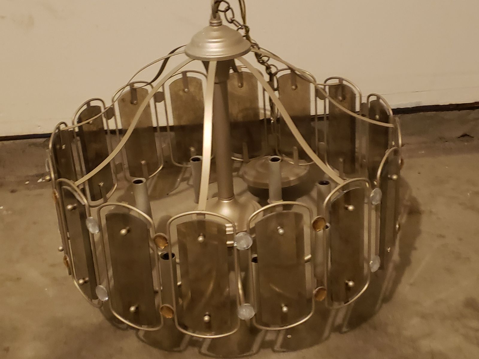 chandelier light vintage in really good