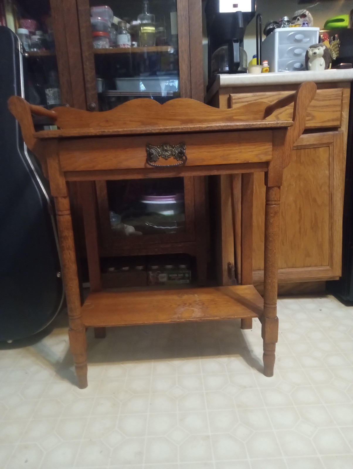Vintage wood wash stand