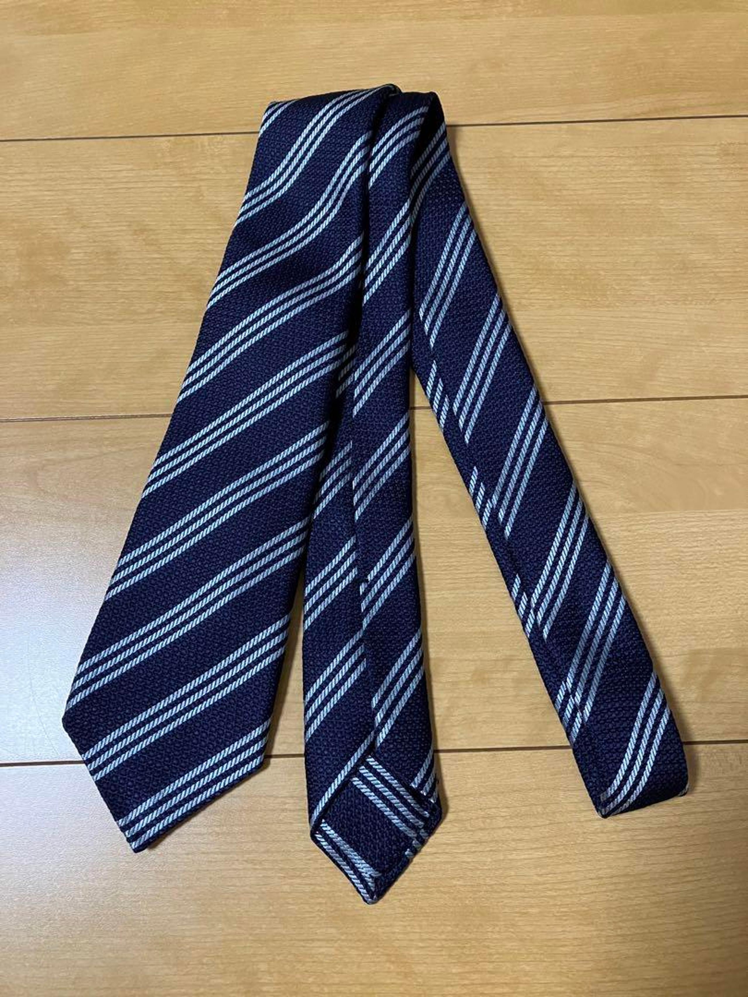 kiton kiton kiton silk regimental tie sfoderato