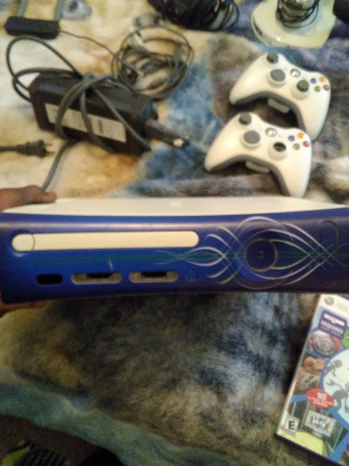 Xbox 360 system with kinect