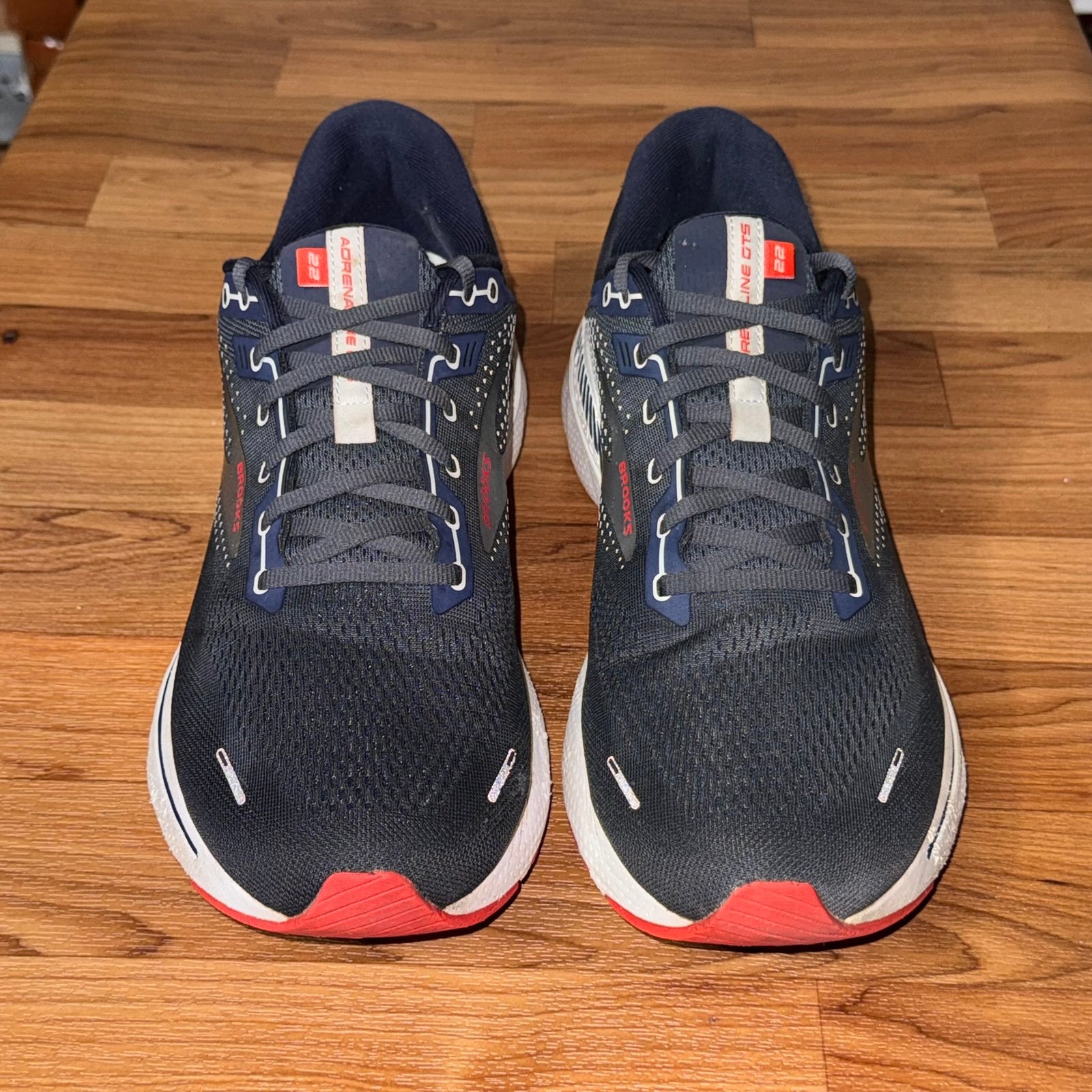 Men’s Brooks Adrenaline GTS 22 Running Shoes Size 14 D Black Red White Cushioned