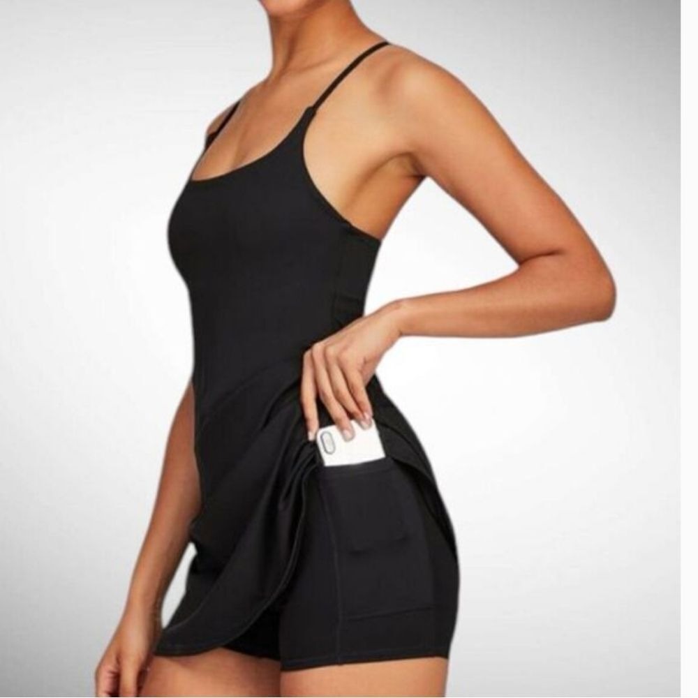 Halara Softlyzero Plush 2 in 1 Active Dress-Easy Peezy Edition Size Large NWT