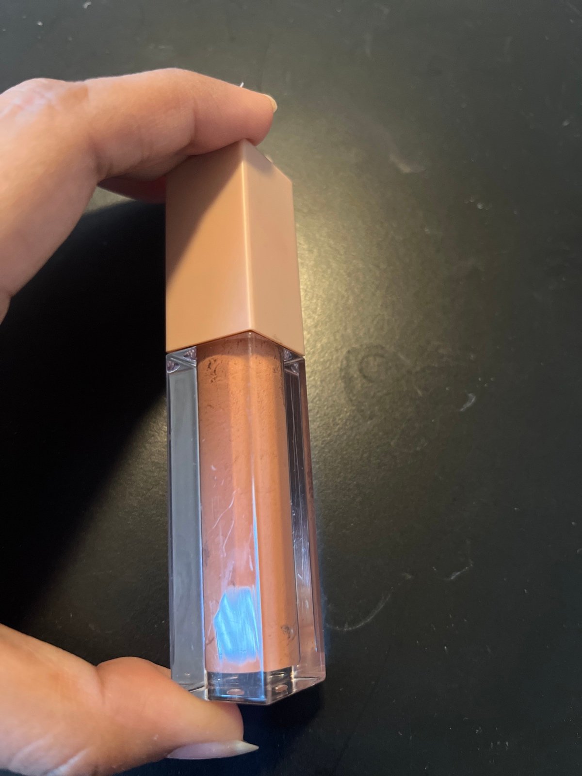 Kkw cosmetics nude 2.5 lip gloss