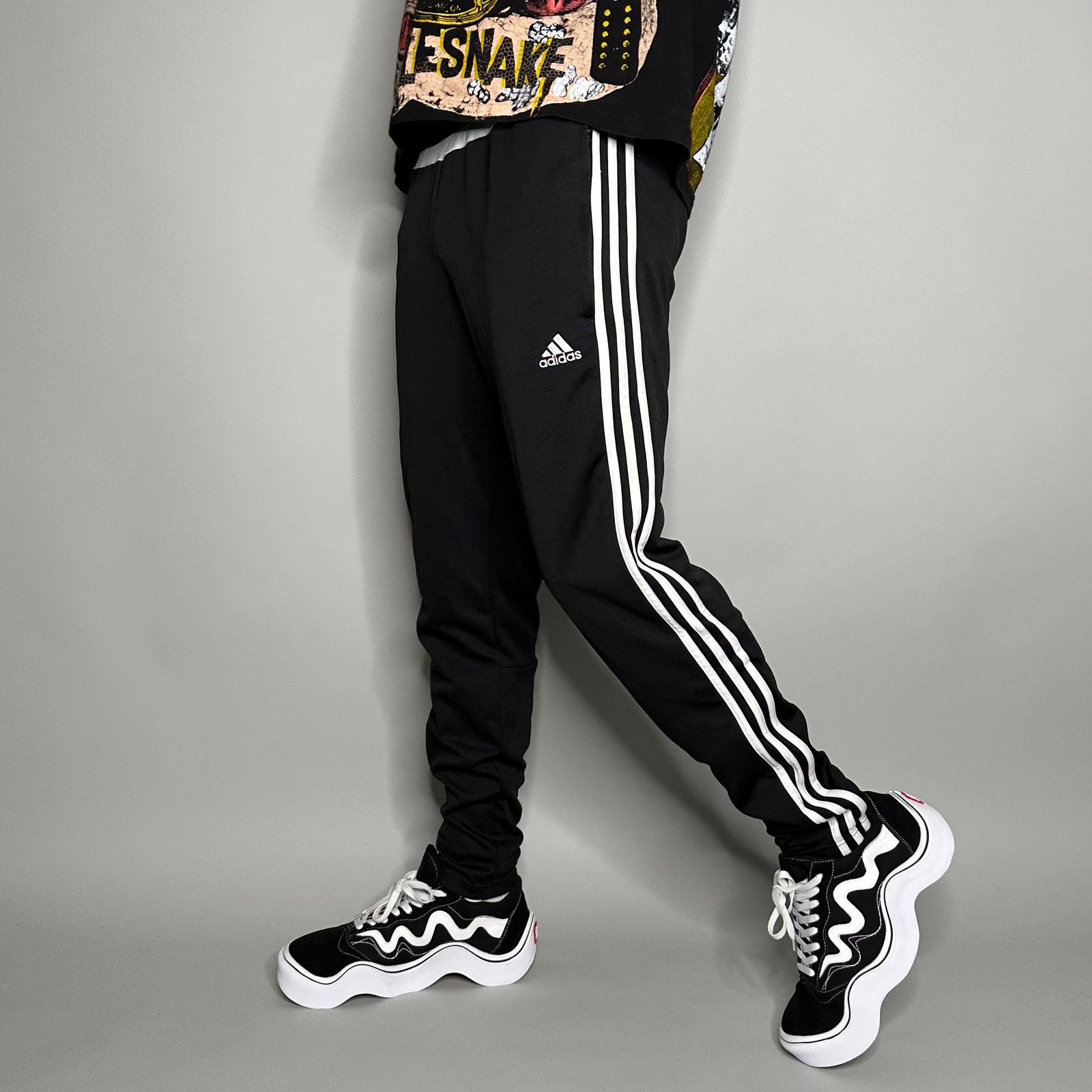 Adidas Joggers Jet Black Polyester Sweatpants White 3 Stripes Soccer Style Fit