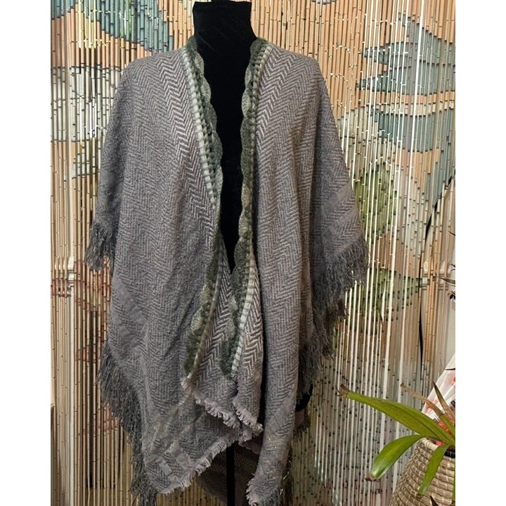 Patterned Open Poncho Shawl/Ruana, Indie Folk Style w/Crochet, Grey/Green, OS