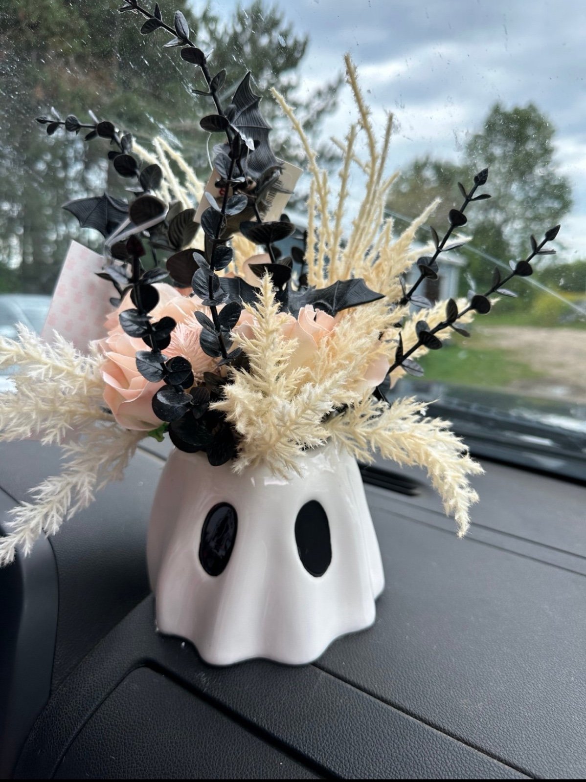 GHOST VASE & FLORALS | CUPCAKES & CASHMERE | VHTF | NWT