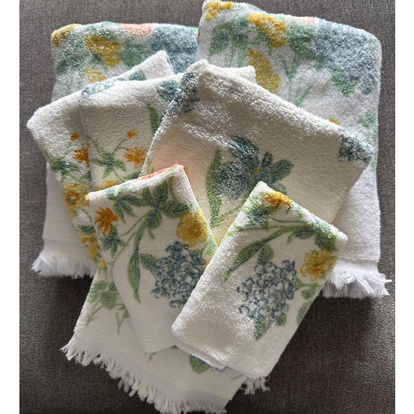 Vintage Springmaid Bath Towel Set Floral