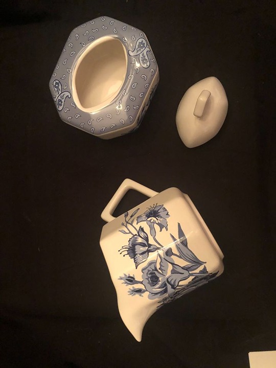 Vintage, Tea Pot, Creamer & Sugar Bowl-Foulard Barbra Wilson, Porta Portugal Blu
