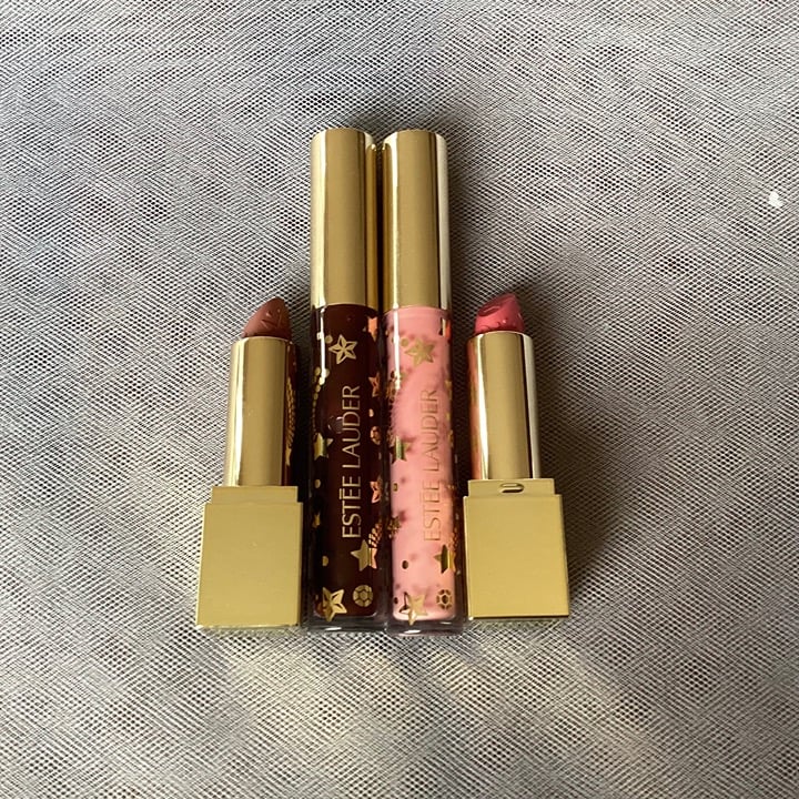 NWT - 156 Value Estée Lauder Lip Glosses and Lipsticks