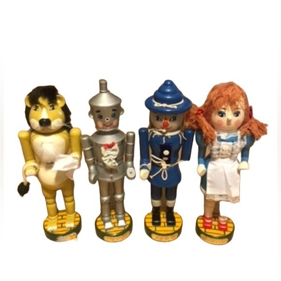 Vintage Wizard of Oz Nutcracker Set Tin Man Dorothy Lion Scarecrow Christmas