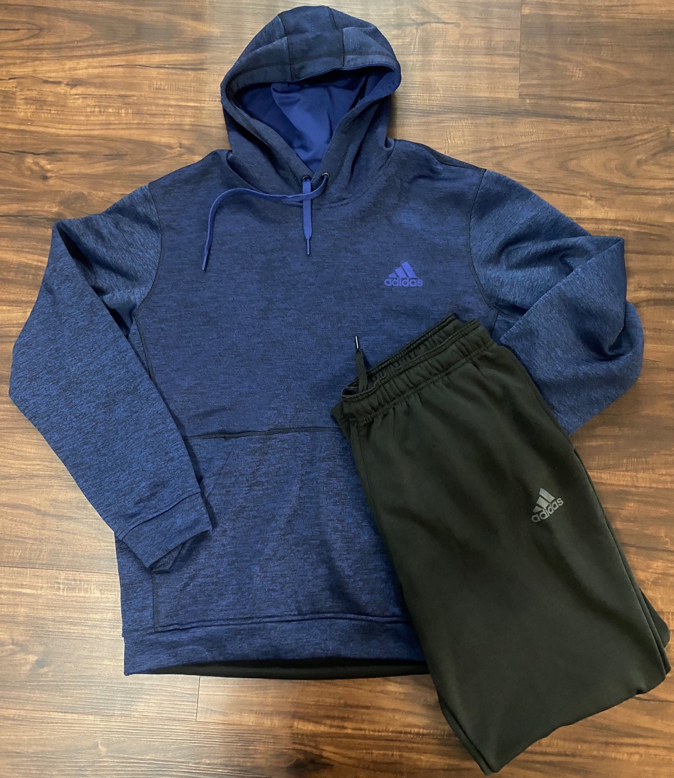 Adidas sweatsuit