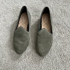 Birdie flats