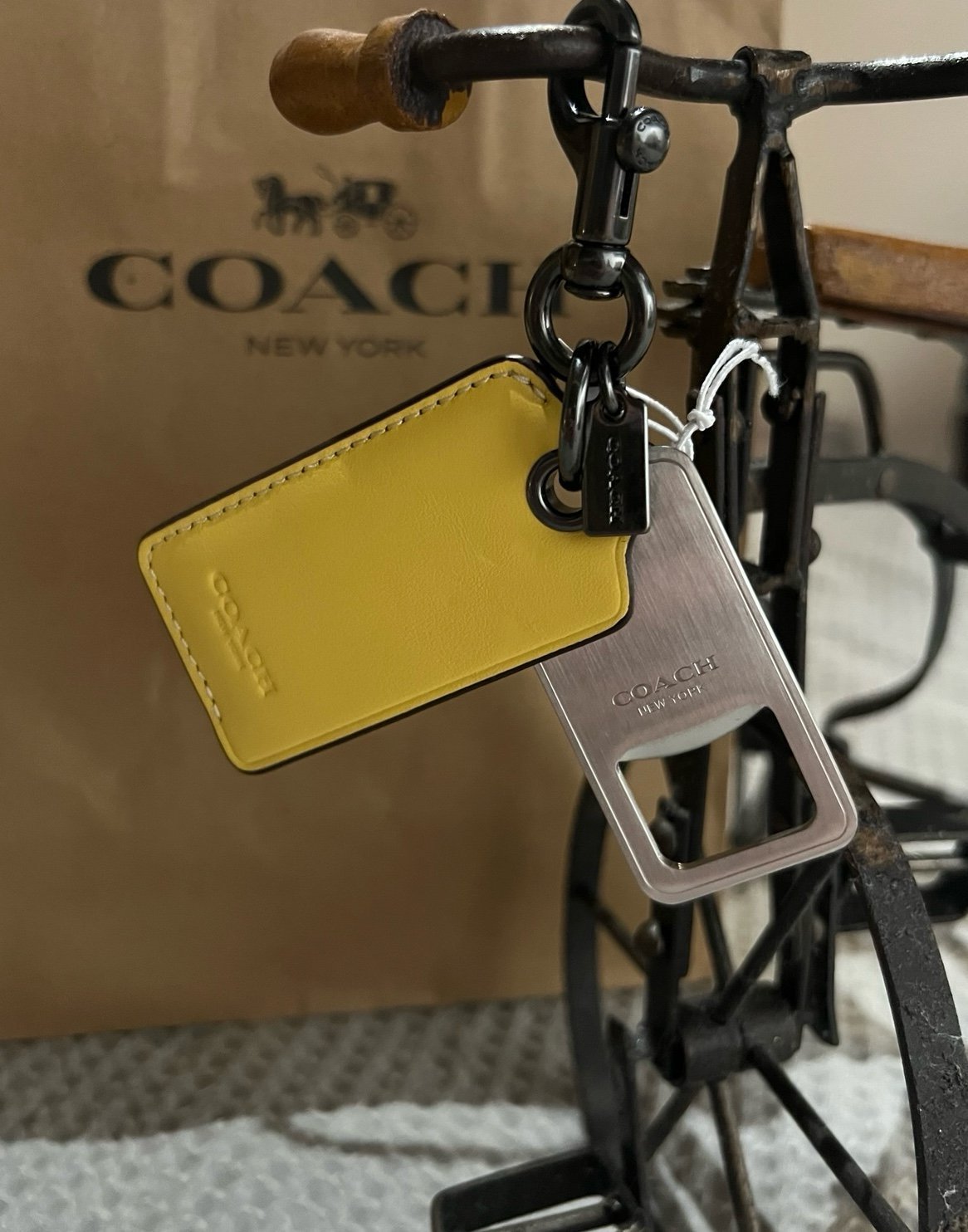 NWT COACH Bottle Opener Key Fob Leather Keychain