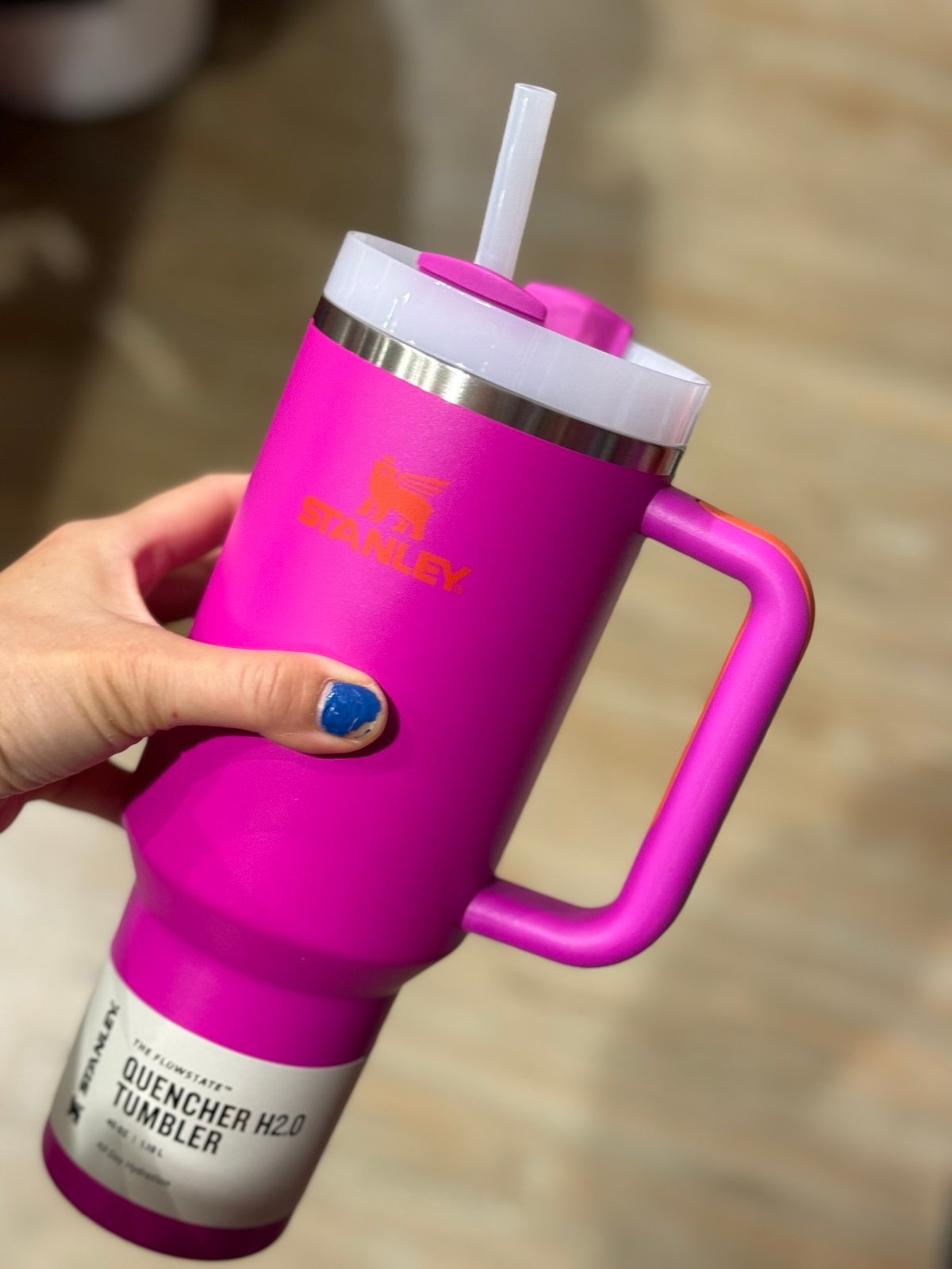 stanley Vivid violet tumbler 40 oz