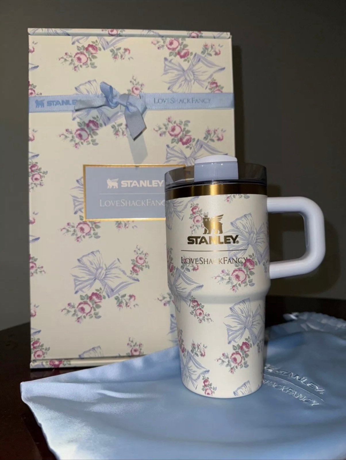 The Stanley X LoveShackFancy Holiday Quencher | 20 OZ - Rosa Beaux Blue